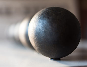 20-150 mm Boule en acier à roulement à chaud Haute dureté dans la machine de broyage à billes