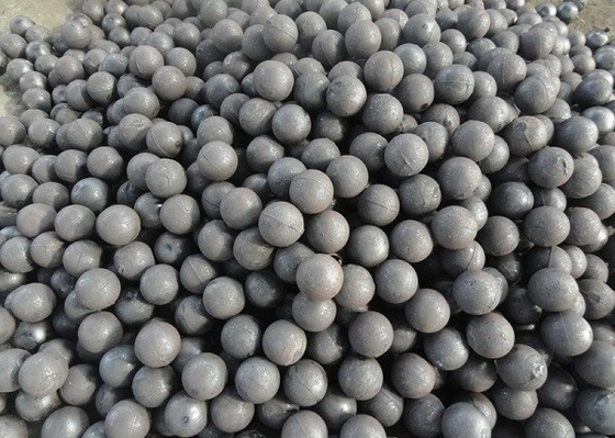 Média de meulage de billes en acier moulé en alliage de haute et basse chrome 40 mm 50 mm 60 mm billes de meulage en alliage de fer moulé en haute cr